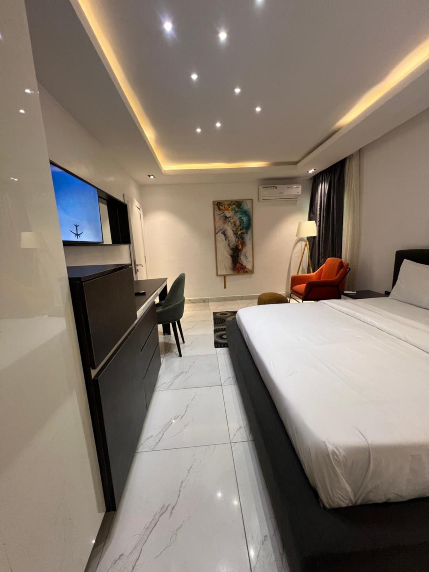 Austra Hotels And Apartments Maitama Abuja Eksteriør billede