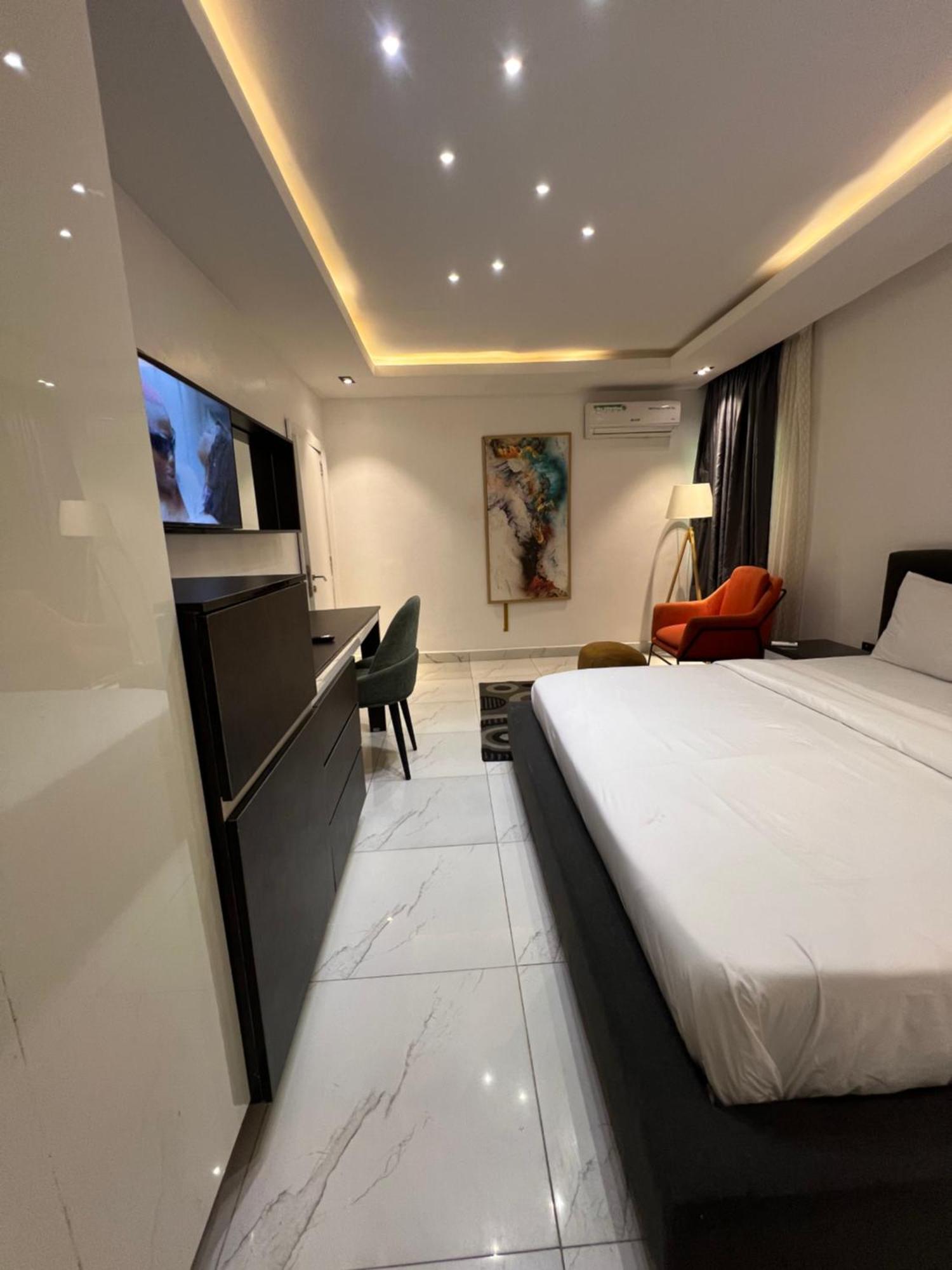 Austra Hotels And Apartments Maitama Abuja Eksteriør billede