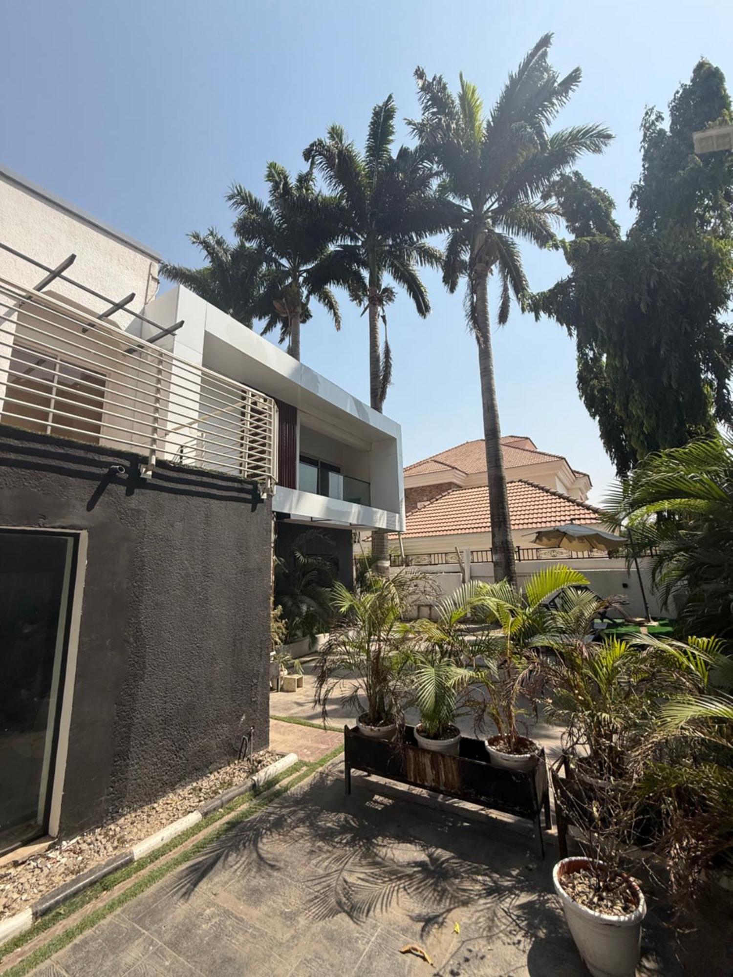 Austra Hotels And Apartments Maitama Abuja Eksteriør billede