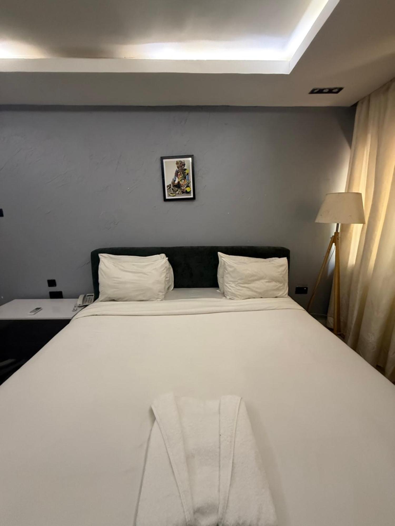 Austra Hotels And Apartments Maitama Abuja Eksteriør billede